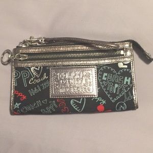 Coach Poppy Wristlet
